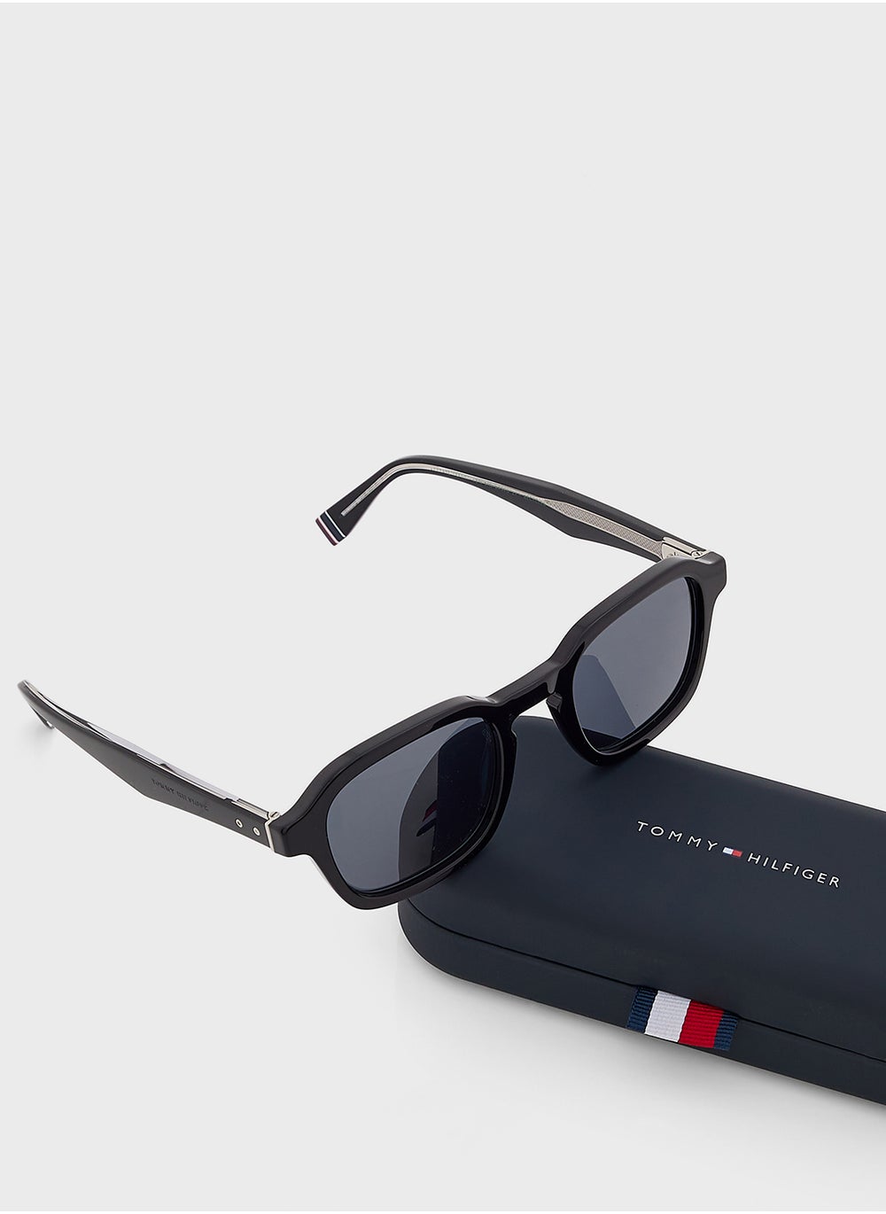buy-tommy-hilfiger-th-2032-s-square-sunglasses_ska