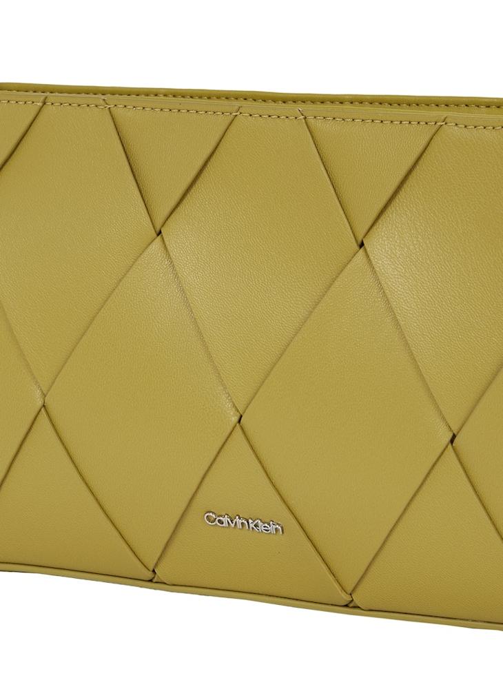 buy-calvin-klein-elongated-shoulder-bag_wa6