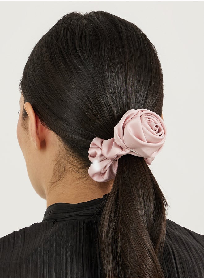 buy-styli-set-of-2-solid-scrunchie-with-flower-detail_3ia