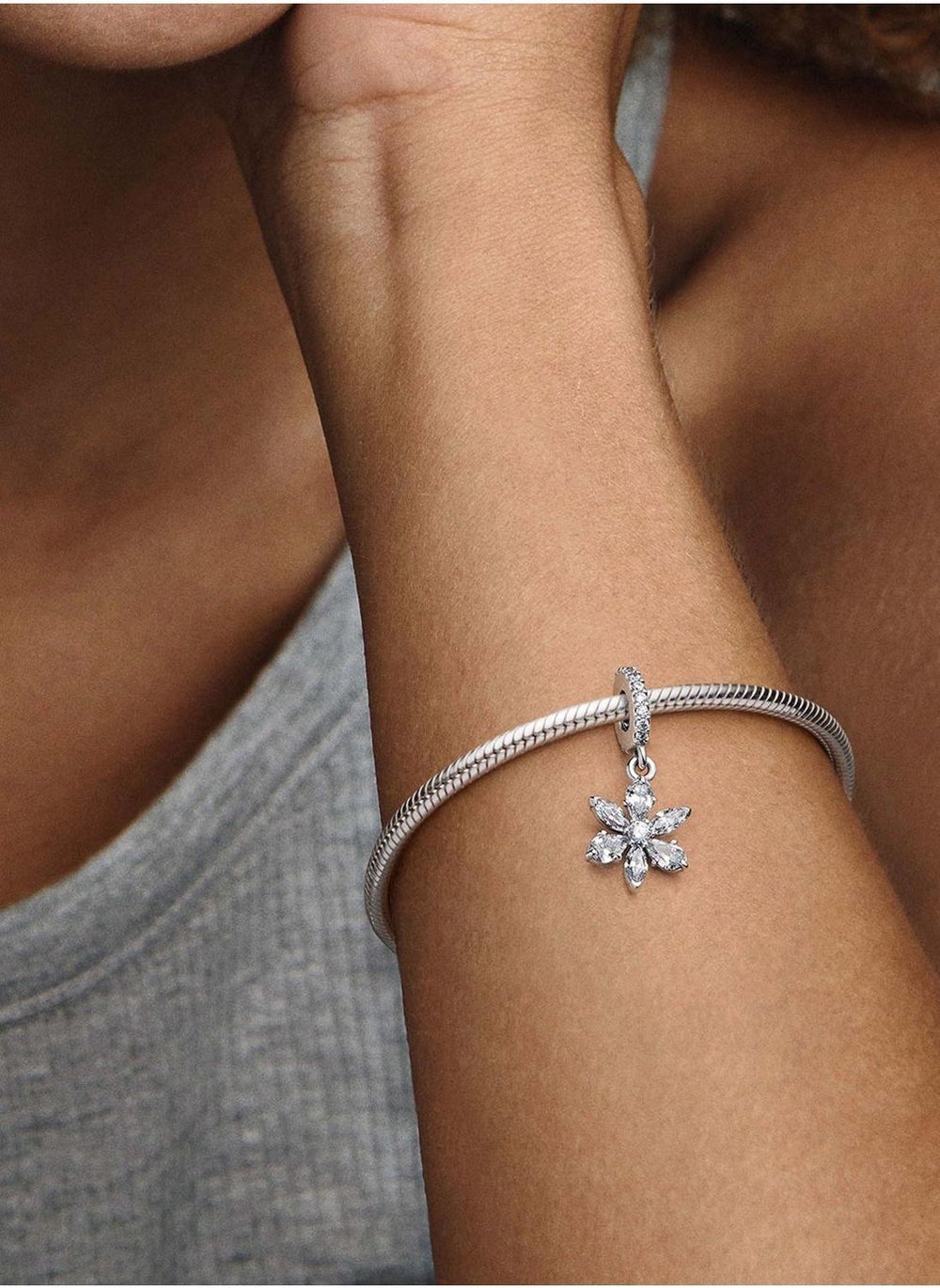 buy-pandora-sparkling-herbarium-cluster-dangle-charm_0e5