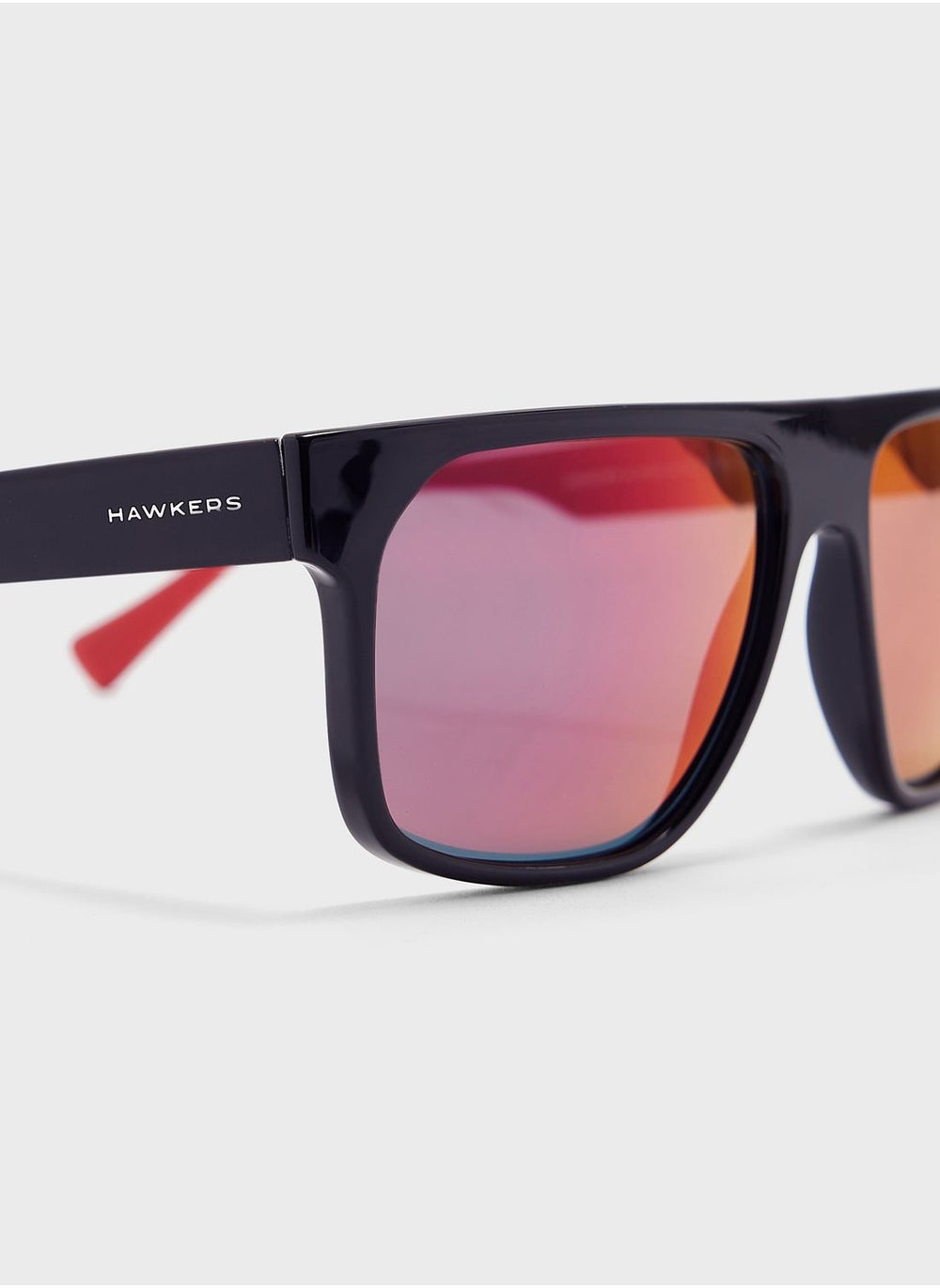 buy-hawkers-cheedo-wayfarer-sunglasses_8zn