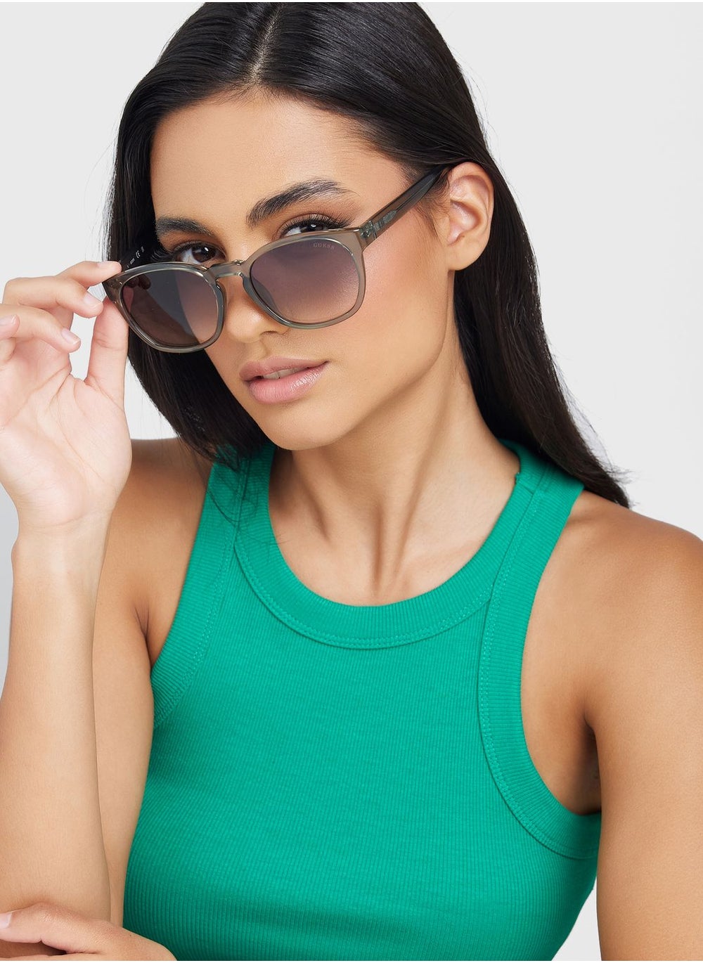 buy-guess-round-shape-sunglasses_otz