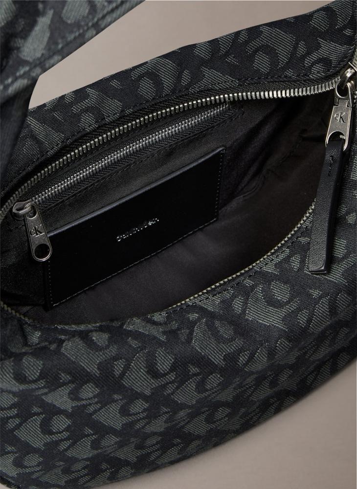 buy-calvin-klein-jeans-logo-detailed-zip-through-hobo_8sx