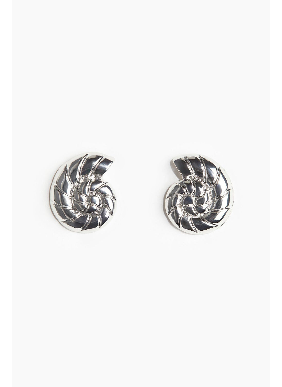 buy-h-m-shell-shaped-earrings_h9z