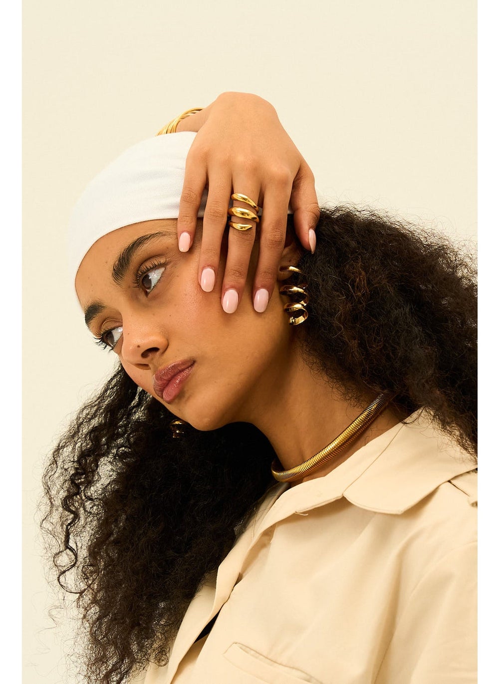 buy-noya-sylvie-twisted-gold-ring_bvw