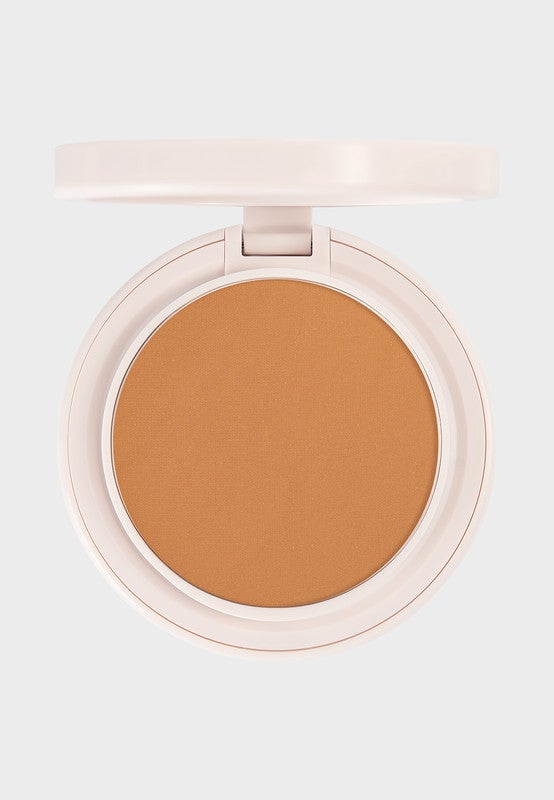 buy-kylie-cosmetics-natural-blur-powder-foundation-8w-10g_ndz