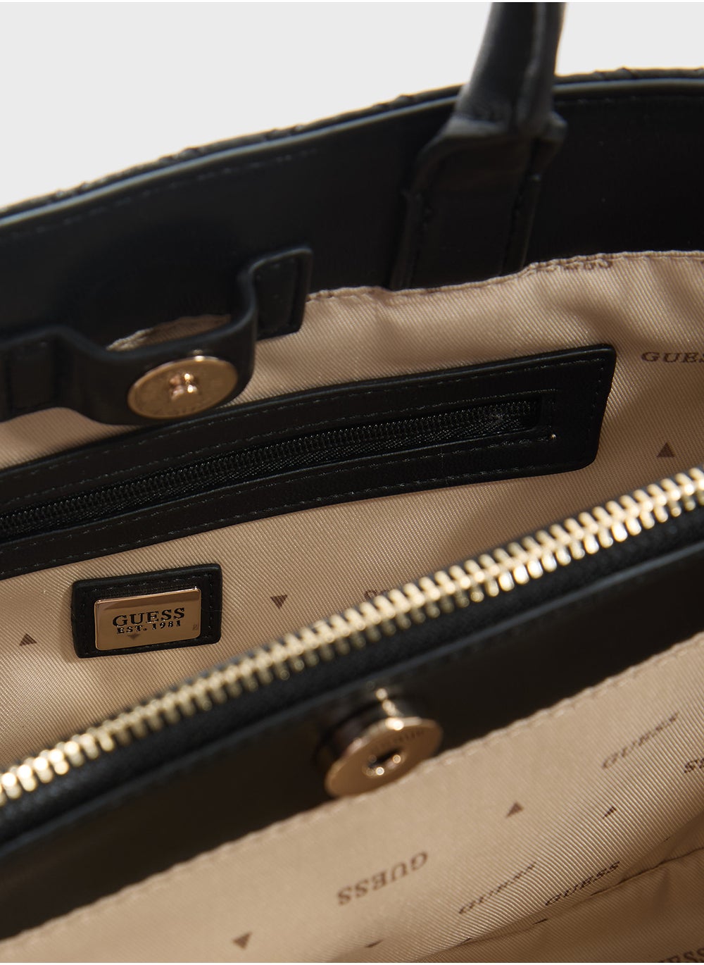 buy-guess-giully-gfriend-shldr-satchel_hmm