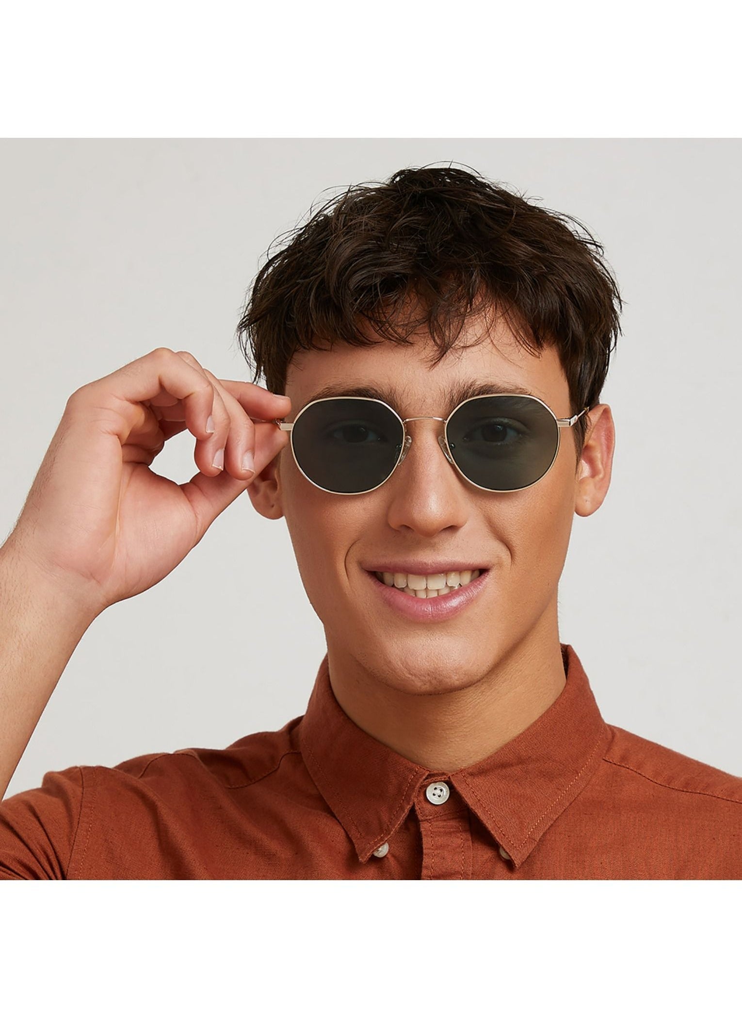 buy-30sundays-wanderlust-men-green-sunglasses-frame-material-metal-lens-color-green-frame-color-japanese-gold-full-rim_8rv