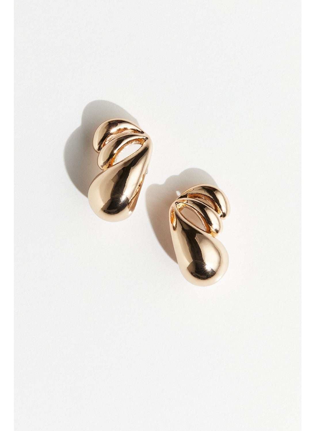 buy-h-m-sculptural-earrings_m0j