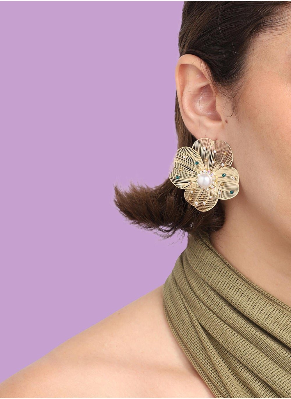 buy-sohi-party-drop-earrings_o6p