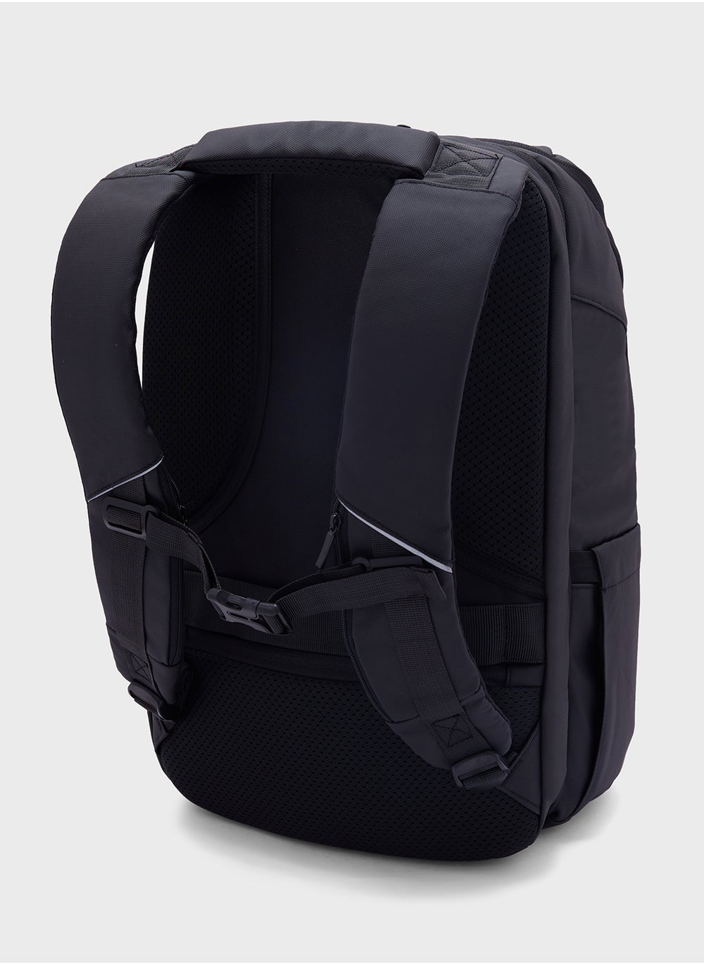 buy-robert-wood-premium-padded-multi-compartment-laptop-backpack_7g8