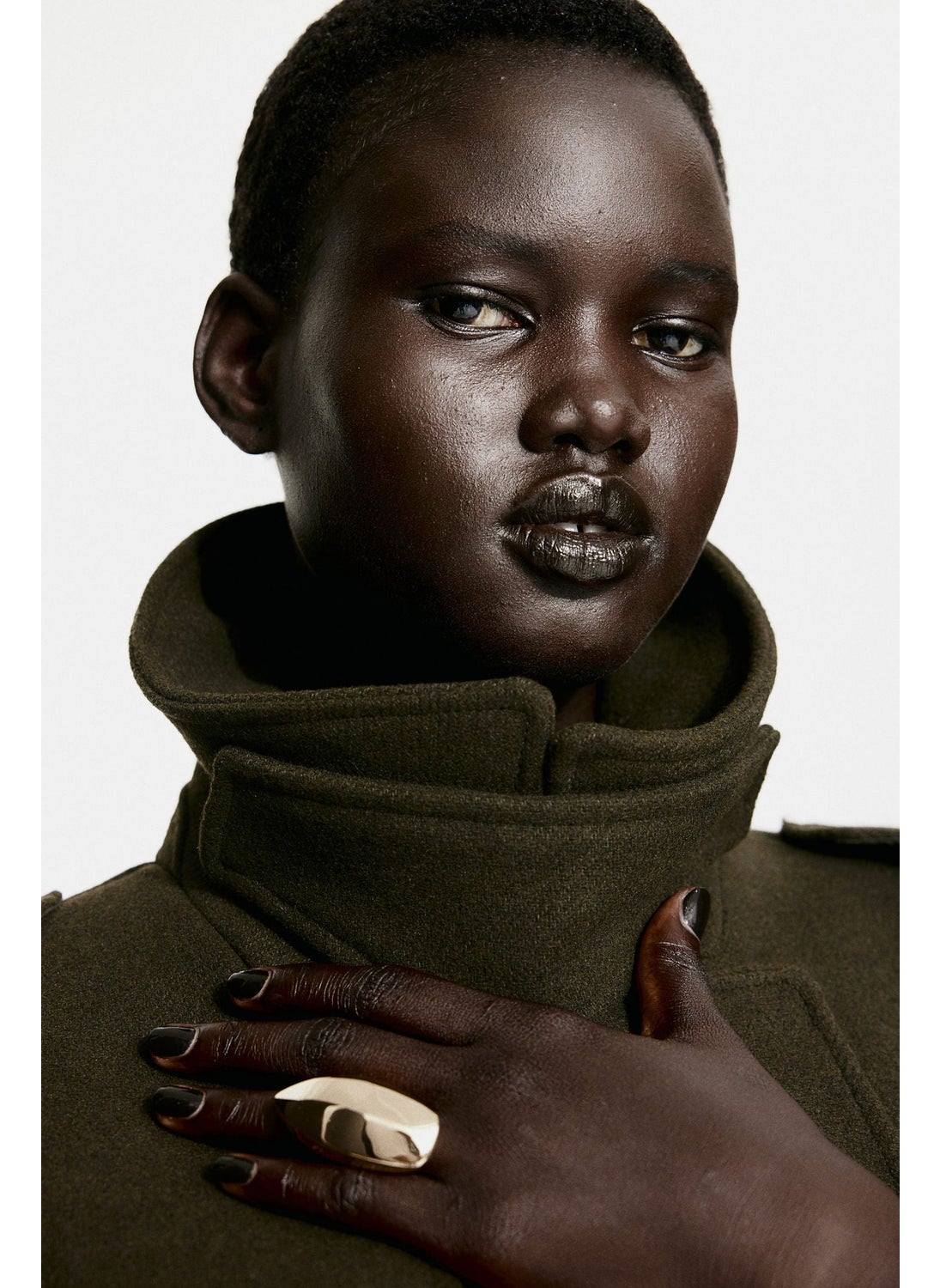 buy-h-m-statement-ring_s34