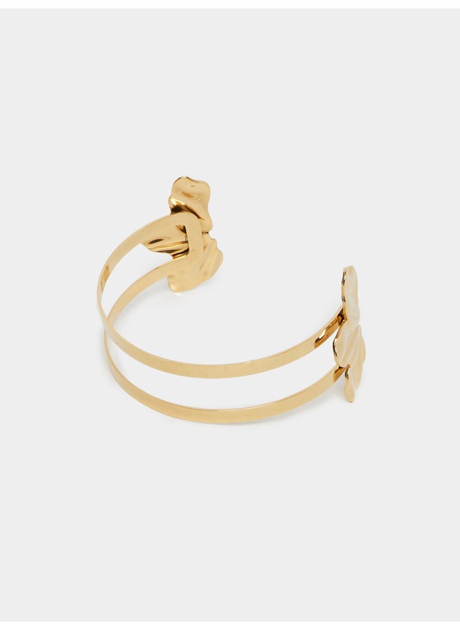 buy-styli-styli-textured-wide-cuff-bangle_888