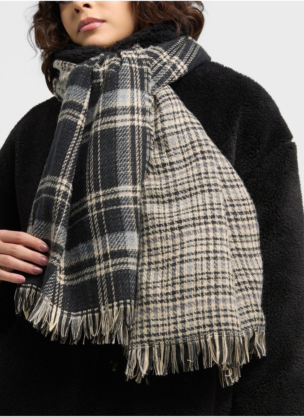 buy-ella-check-pattern-light-winter-scarf_aa6