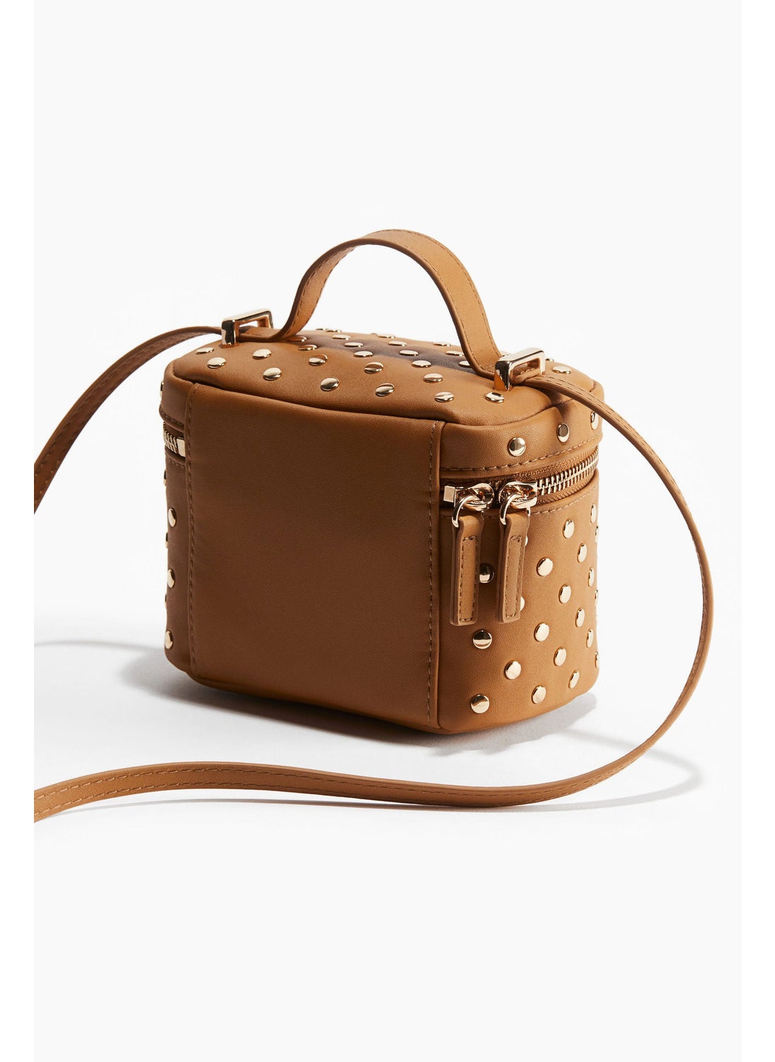 buy-h-m-embellished-wash-bag_aai