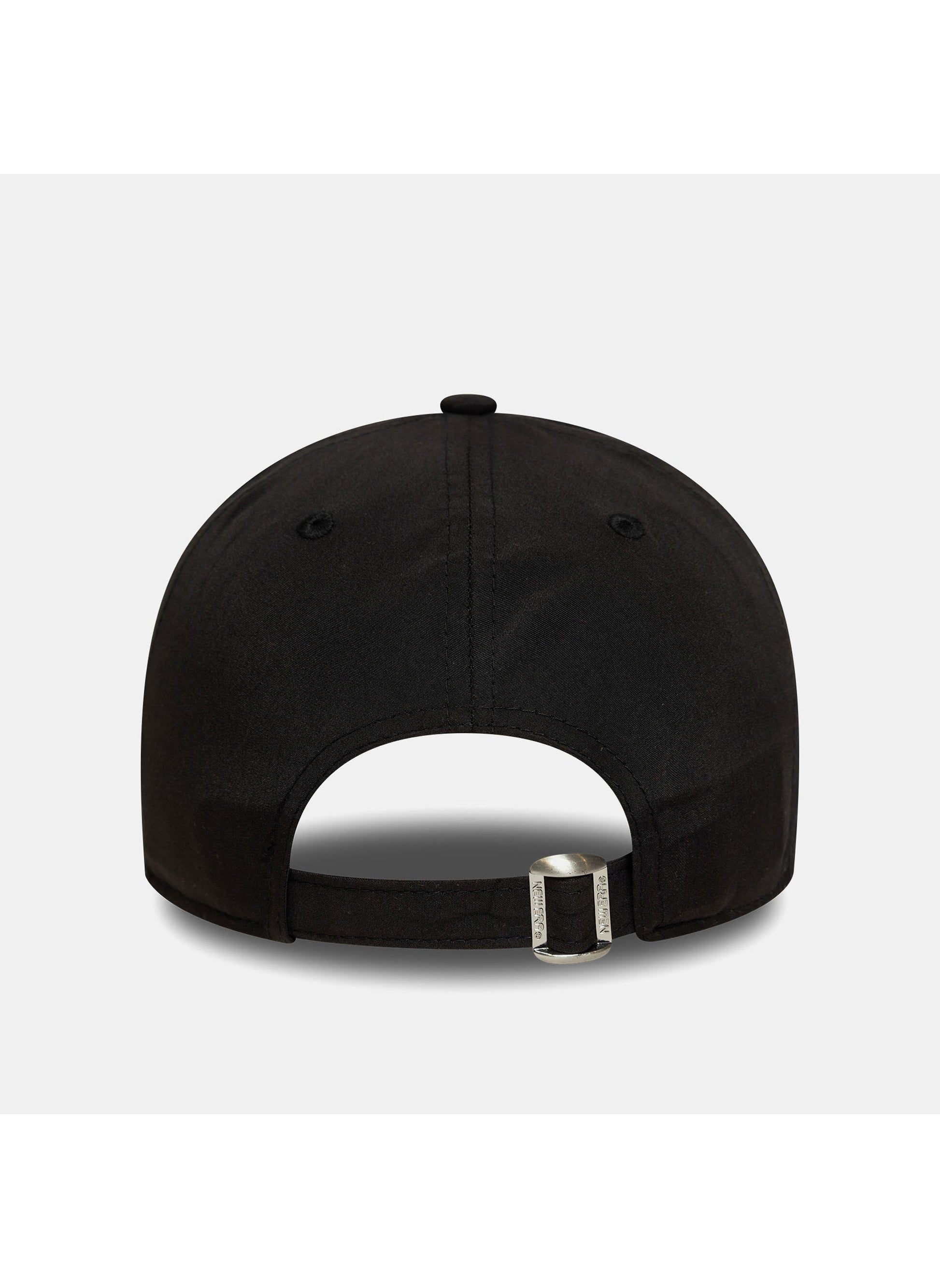 buy-new-era-men-s-nba-chicago-bulls-piping-9forty-cap_3b9