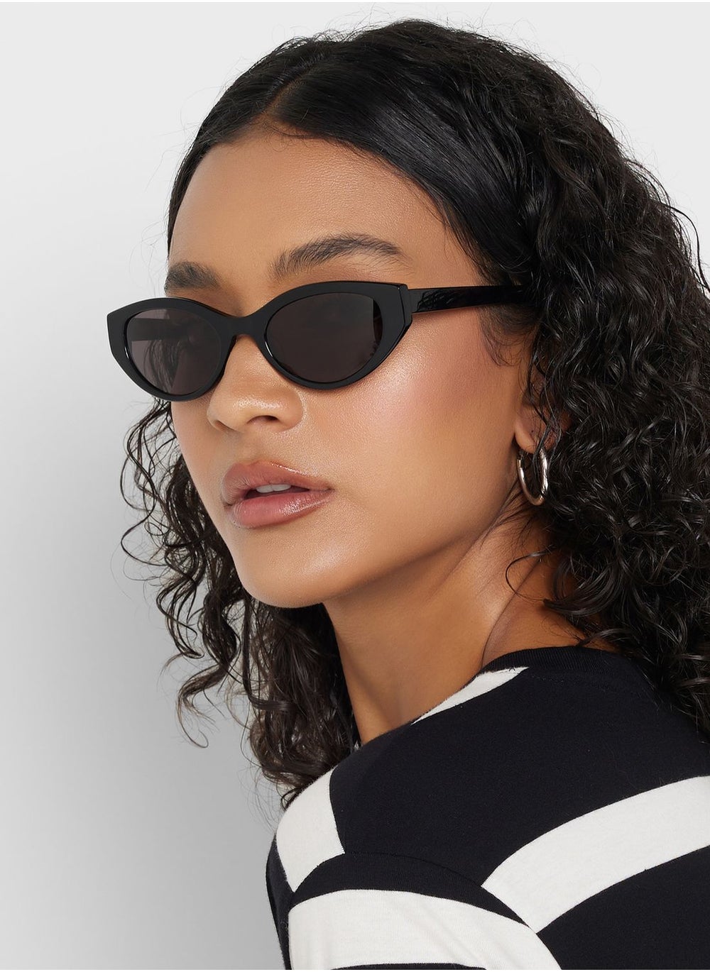 buy-dkny-oval-sunglasses_7y0
