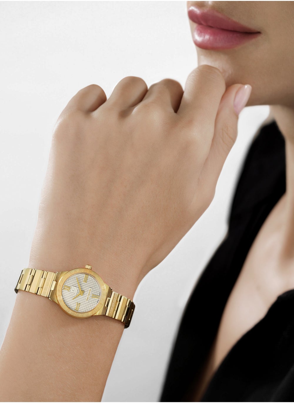 buy-guy-laroche-sacha-watch-for-women-with-gold-stainless-steel-bracelet-25-mm-5-atm_zjs