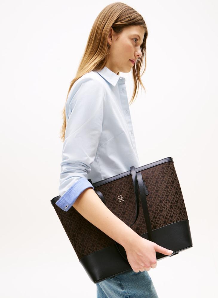buy-tommy-hilfiger-logo-jacquard-tote_eos