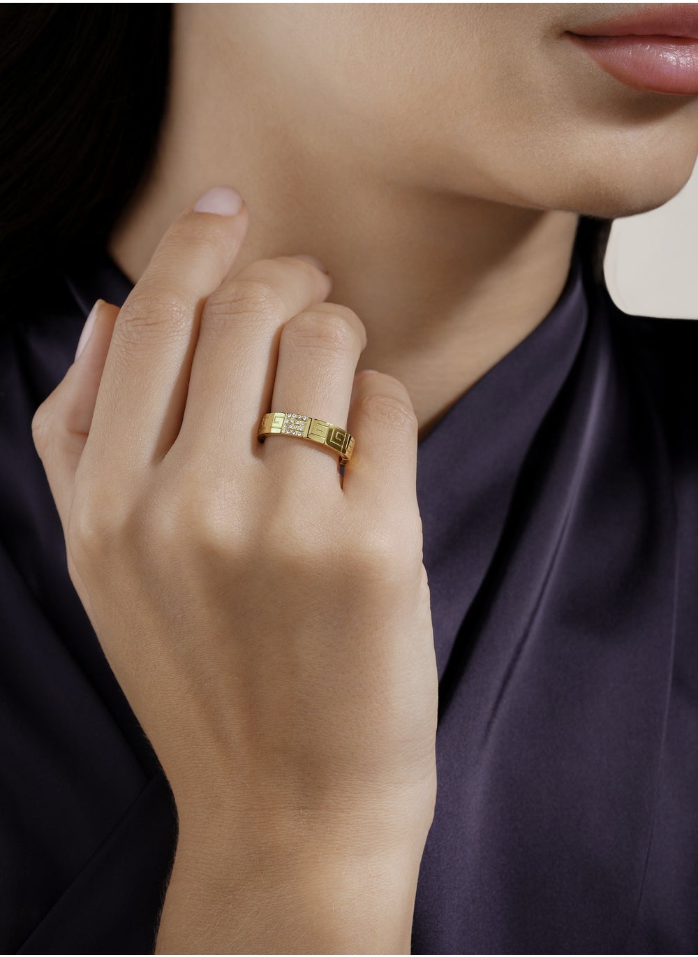 buy-guy-laroche-audrey-gold-plated-finger-ring-for-women-with-crystals-52-mm_nxe