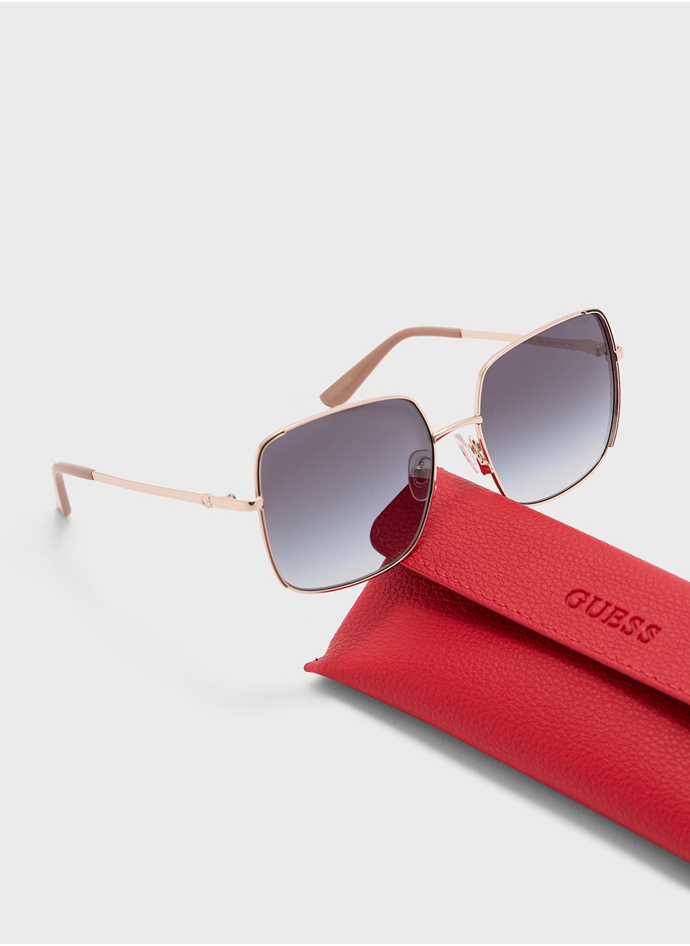 buy-guess-oversized-sunglasses_utf