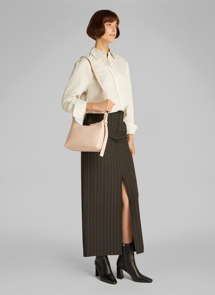 buy-calvin-klein-medium-crossbody-bag-with-hardware-strap_rmk