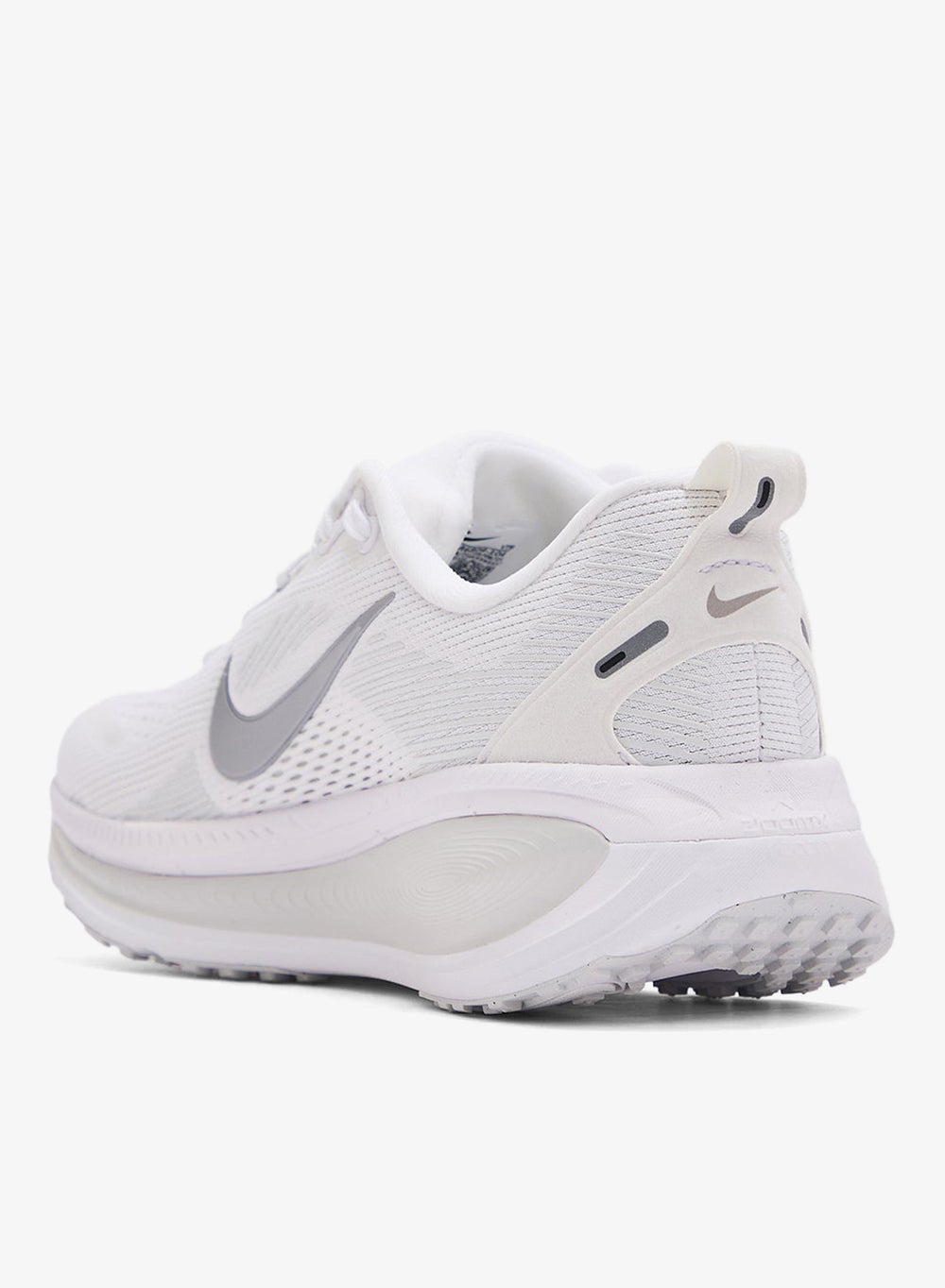 buy-nike-nike-vomero-18_lcz