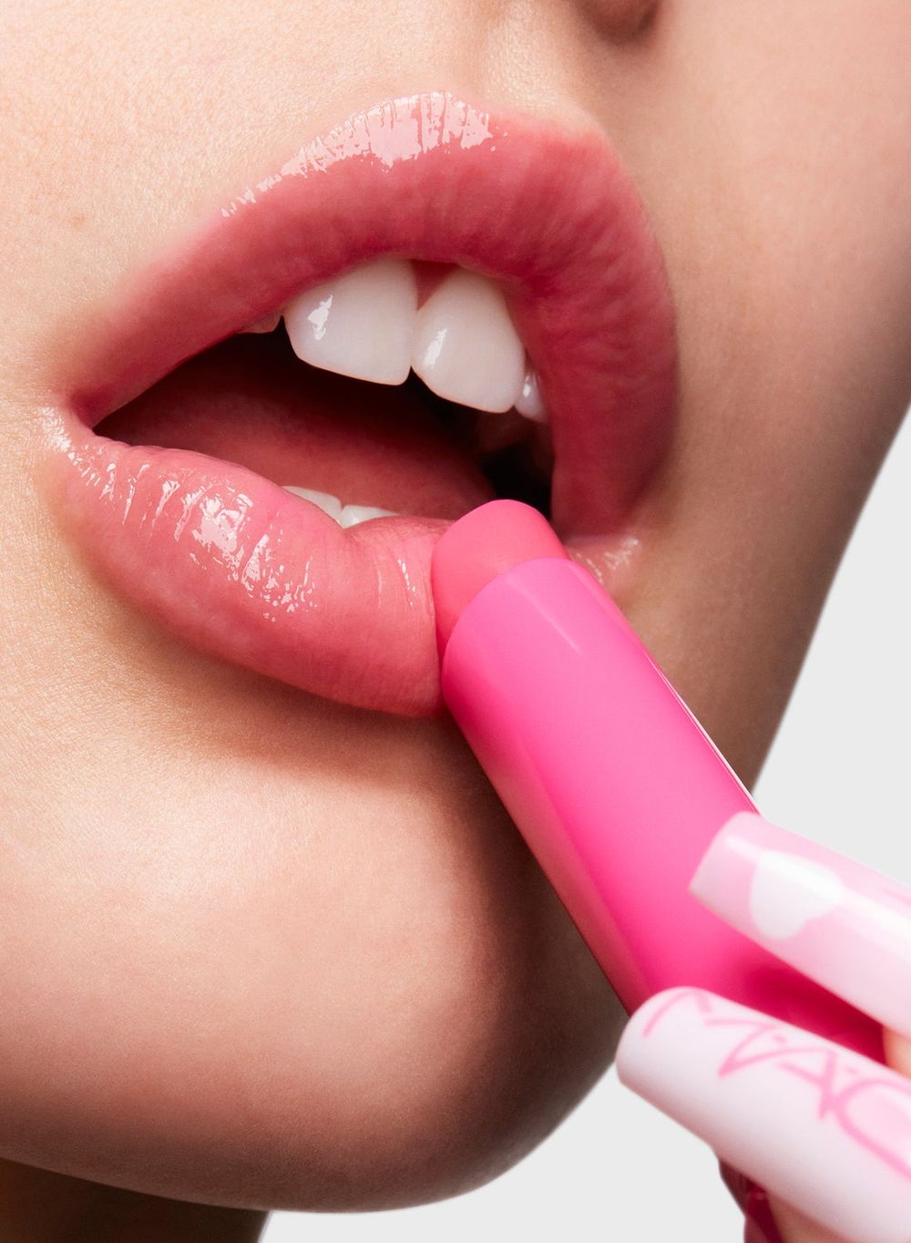 buy-mac-cosmetics-squirt-3d-plumping-gloss-in-stick-amped_q2f