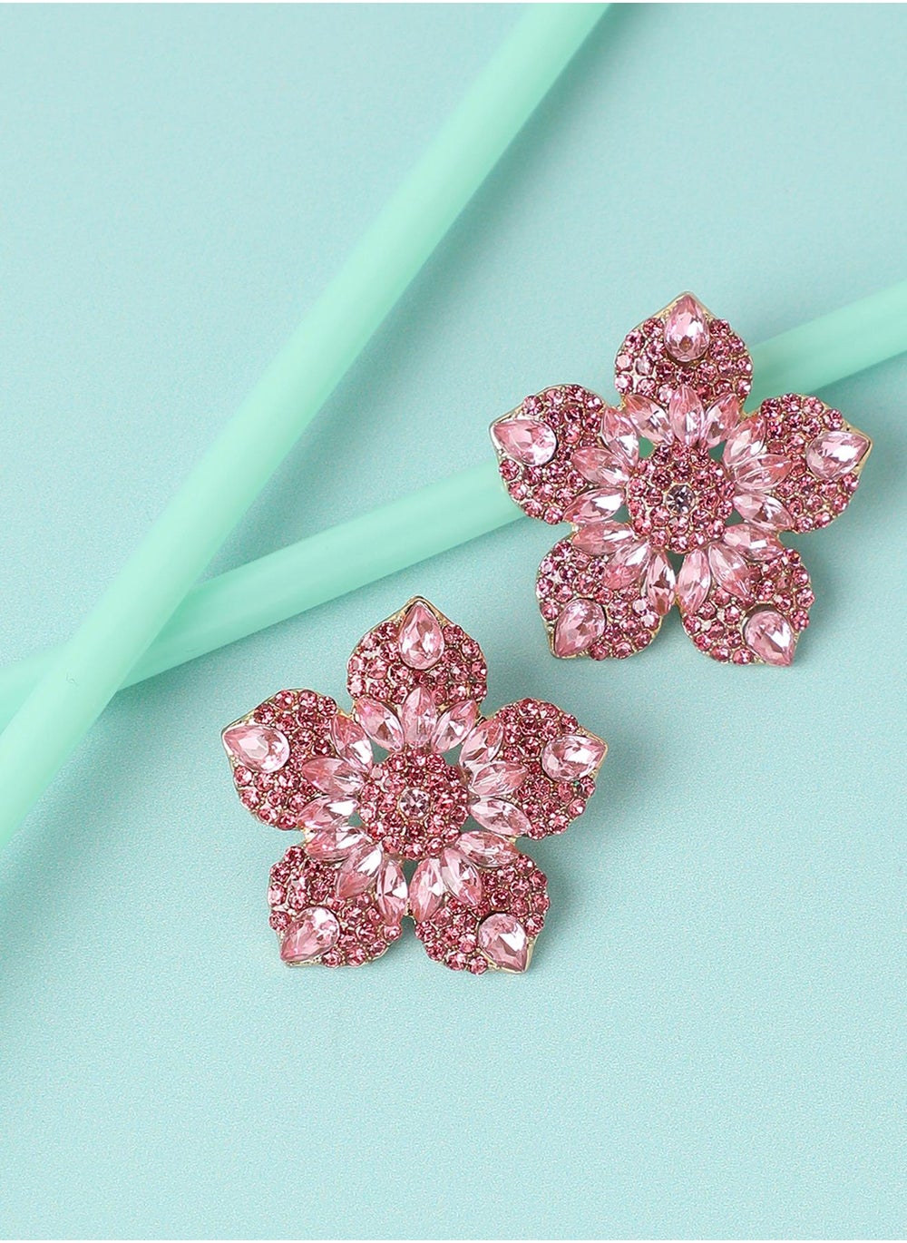 buy-sohi-party-stud-earrings_x3c