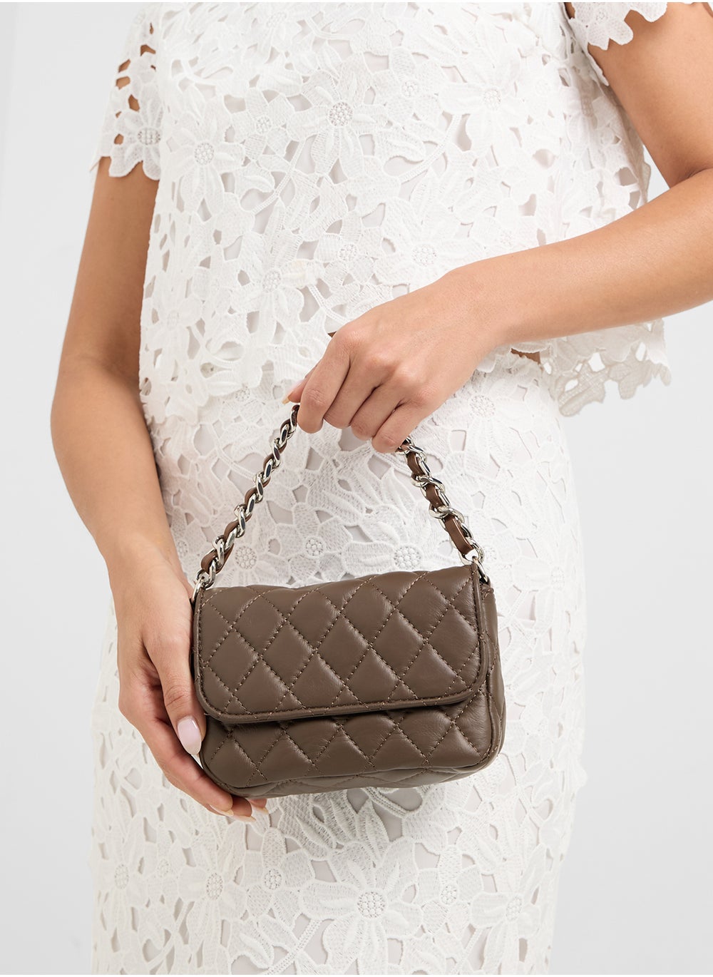 buy-ella-quilted-crossbody-bag_8lr