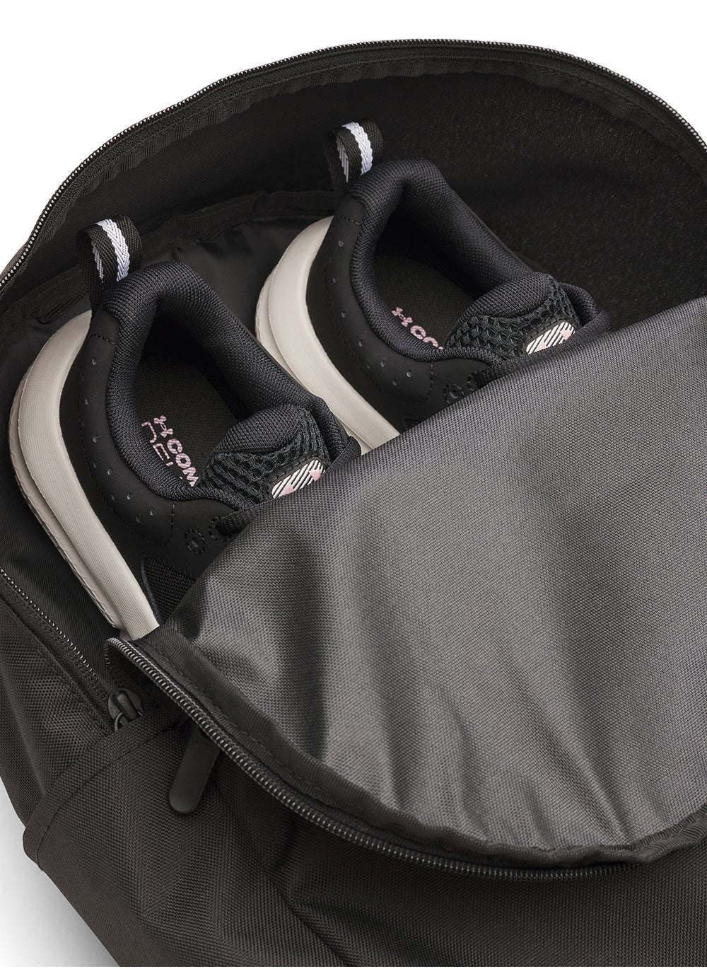 buy-under-armour-essential-printed-backpack_neh