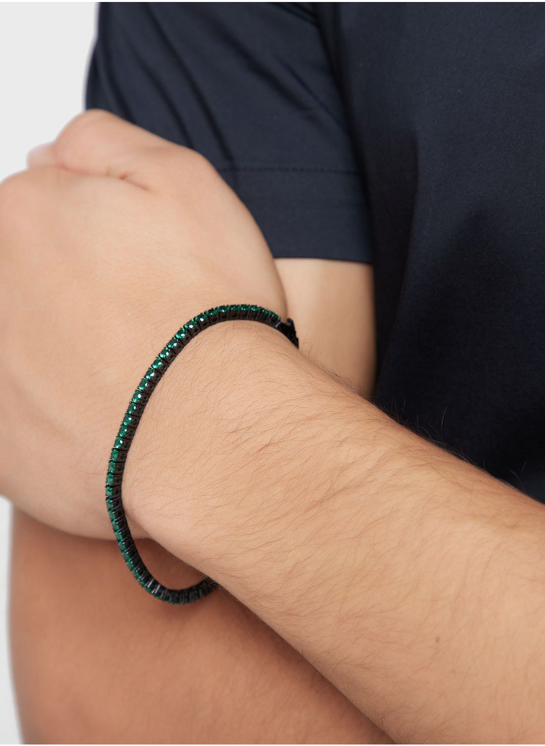 buy-guess-casual-logo-buckle-bracelet_jy7
