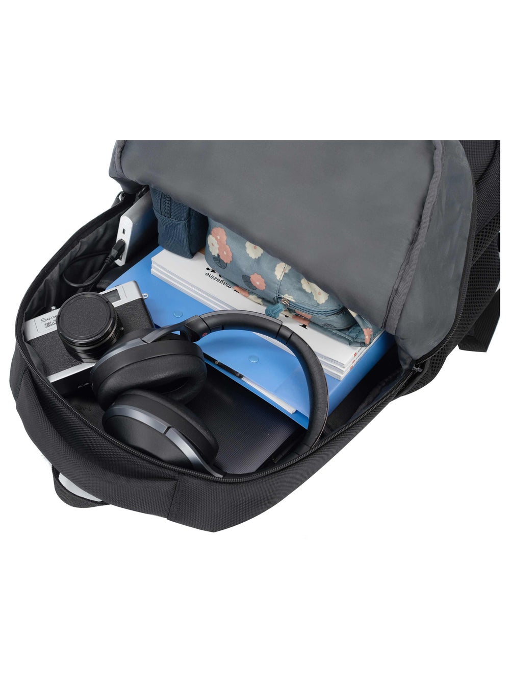 buy-cabinpro-premium-backpack-water-resistant-daypack-with-built-in-usb-port-for-men-and-women-on-casual-business-school-college-travel-cp014-black_gd6