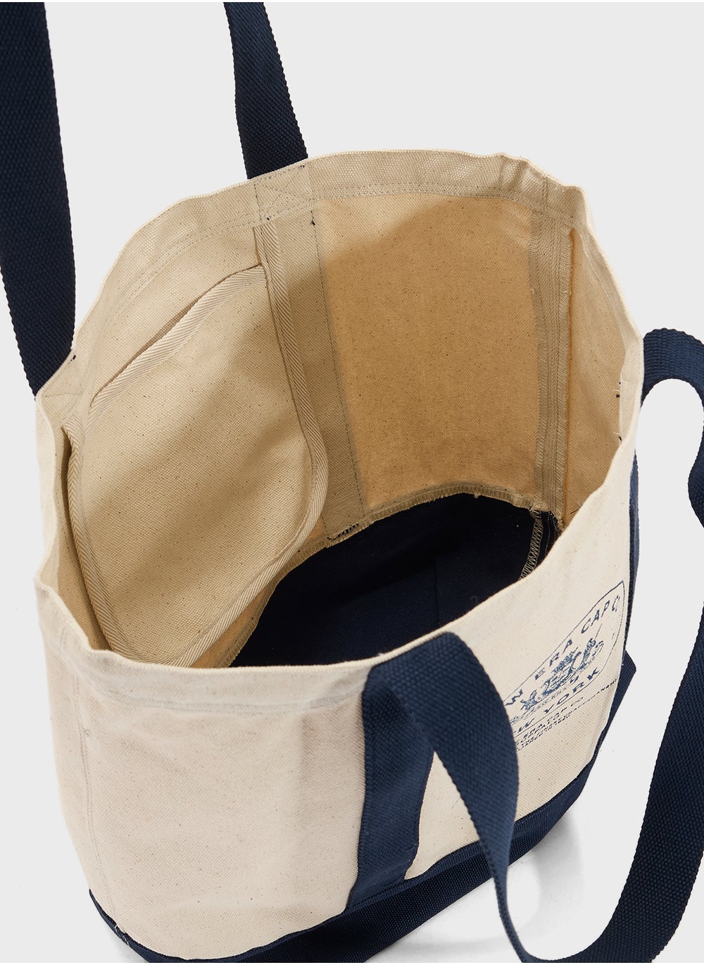 buy-new-era-graphic-printed-tote_miu