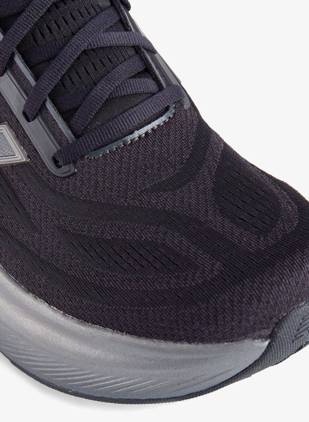 buy-new-balance-fresh-foam-x-more-v6-running-shoes_a5q