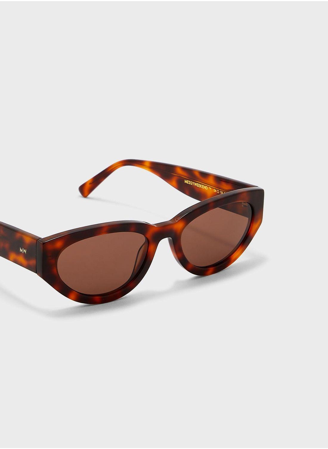 buy-messyweekend-audrey-shape-sunglasses_udm