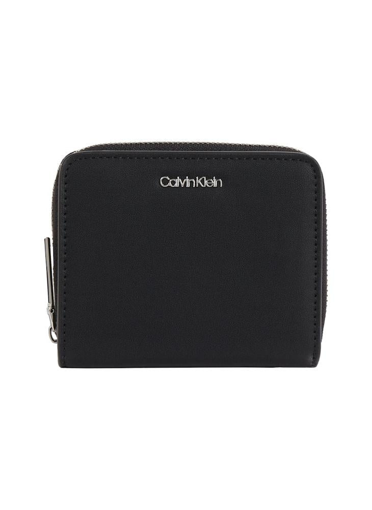 buy-calvin-klein-medium-zip-wallet_fhf