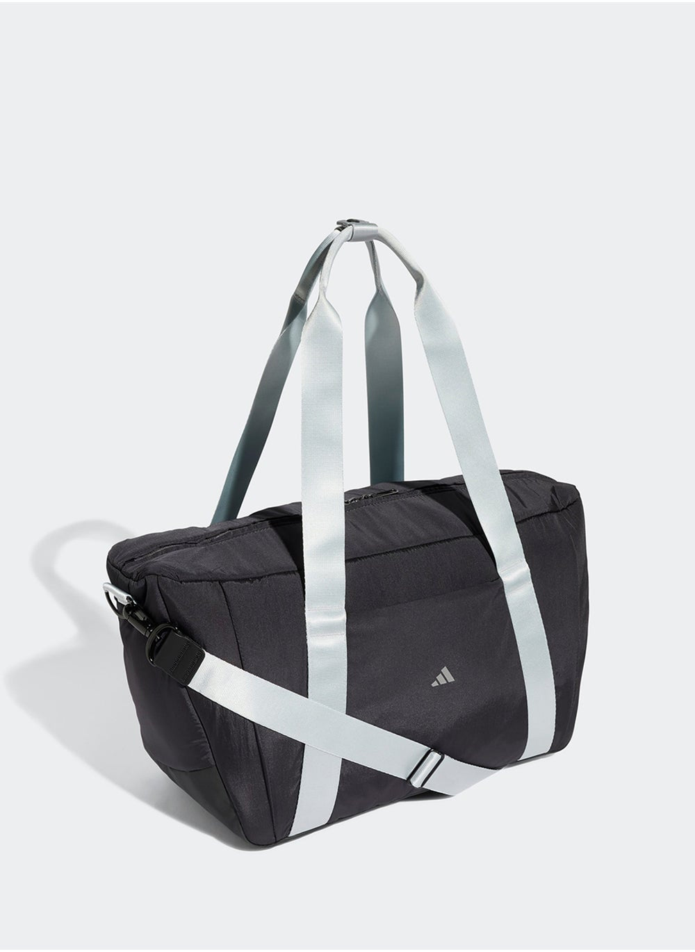 buy-adidas-logo-print-duffel-bag_rmc