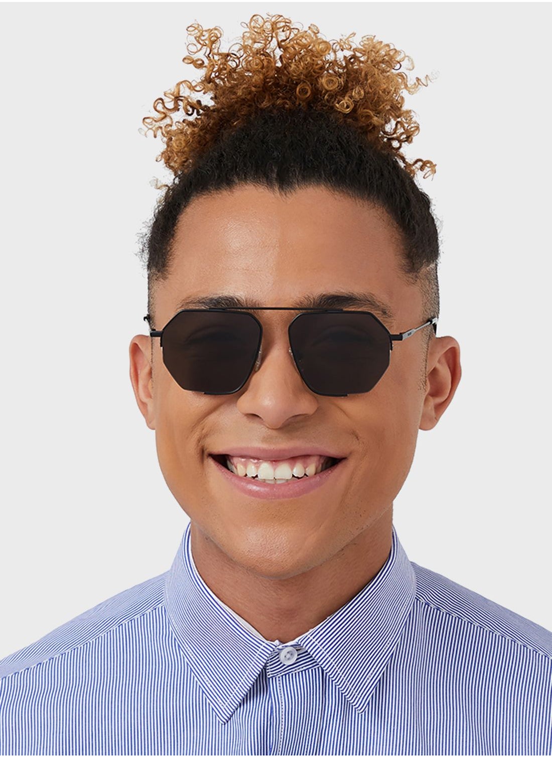 buy-30sundays-mega-ve-rectangular-sunglasses_3xn
