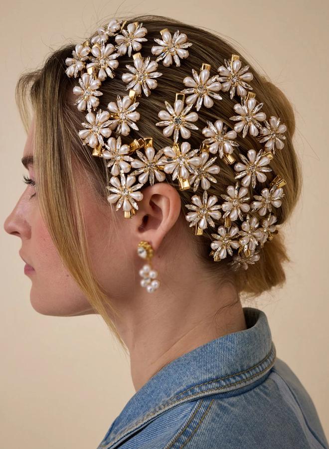 buy-take-two-take-two-golden-embellished-floral-hair-clip_vw3