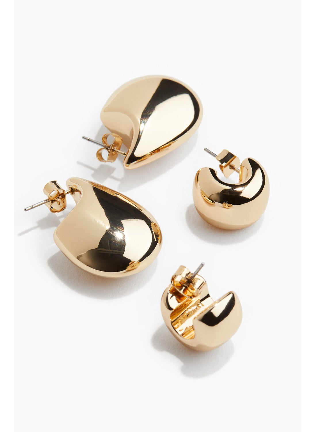 buy-h-m-2-pairs-shiny-earrings_r4r