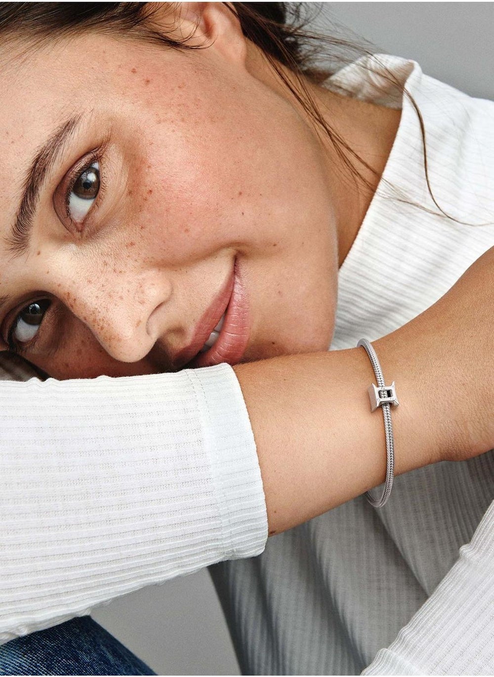 buy-pandora-sparkling-gemini-zodiac-charm_jnk