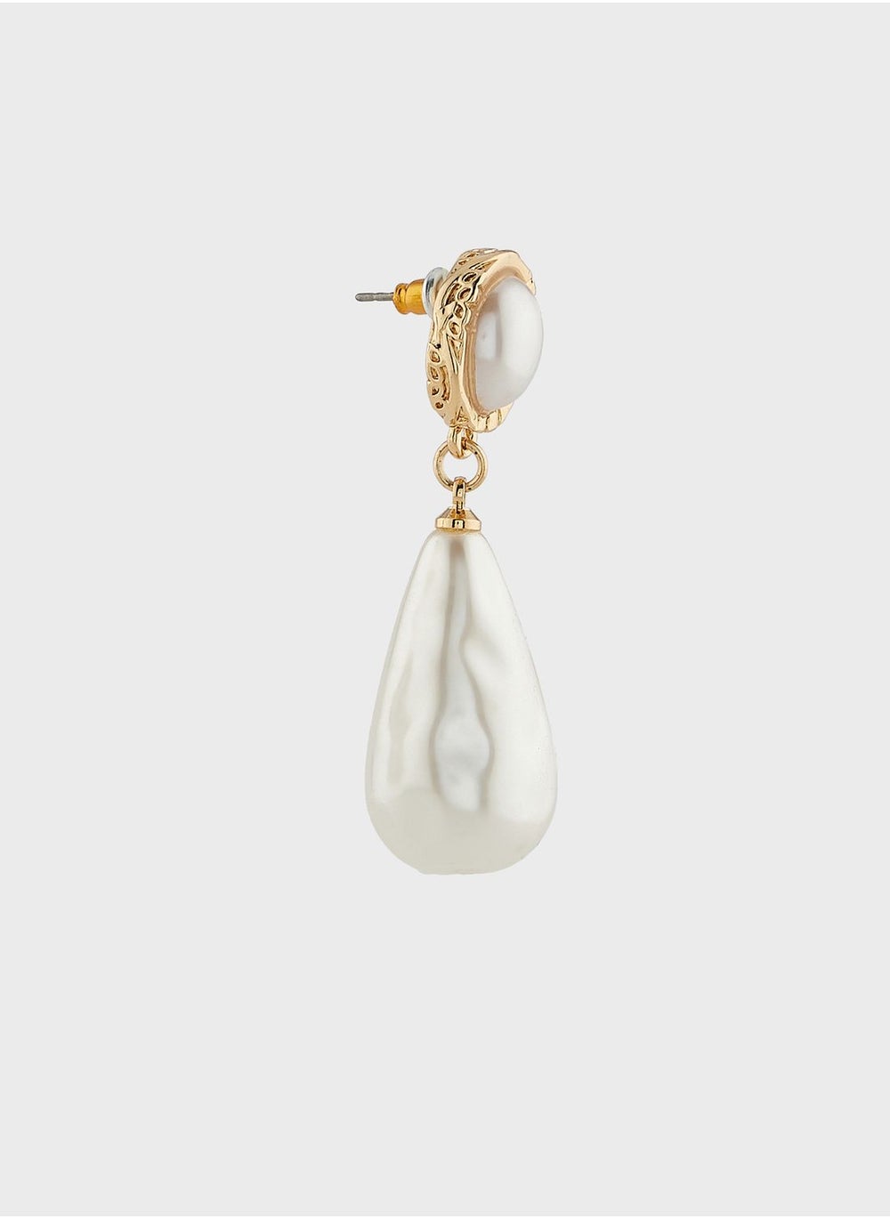 buy-ella-limited-edition-by-namshi-pearl-drop-earrings_ioc