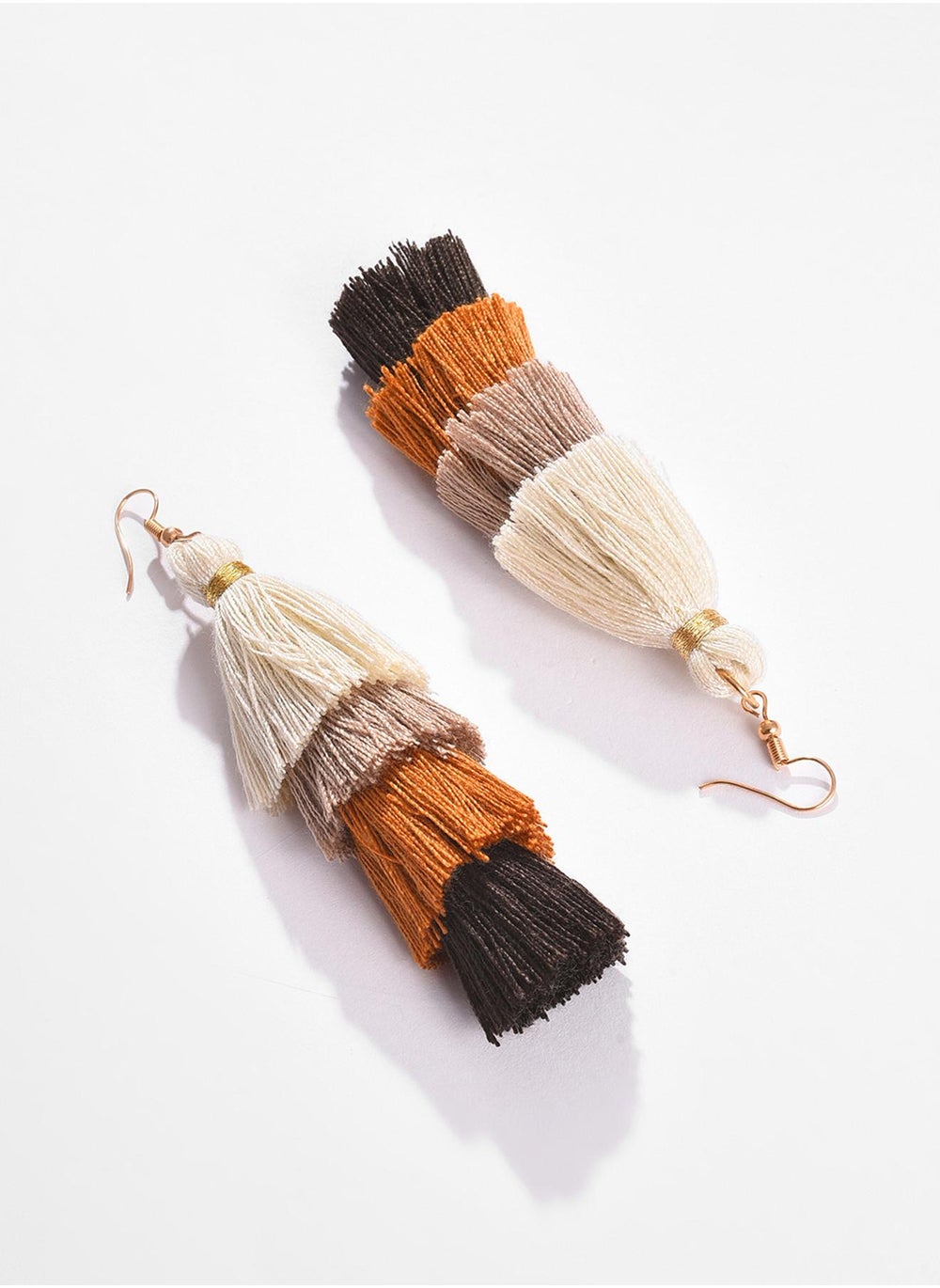 buy-sohi-block-tassel-drop-earrings_rpv
