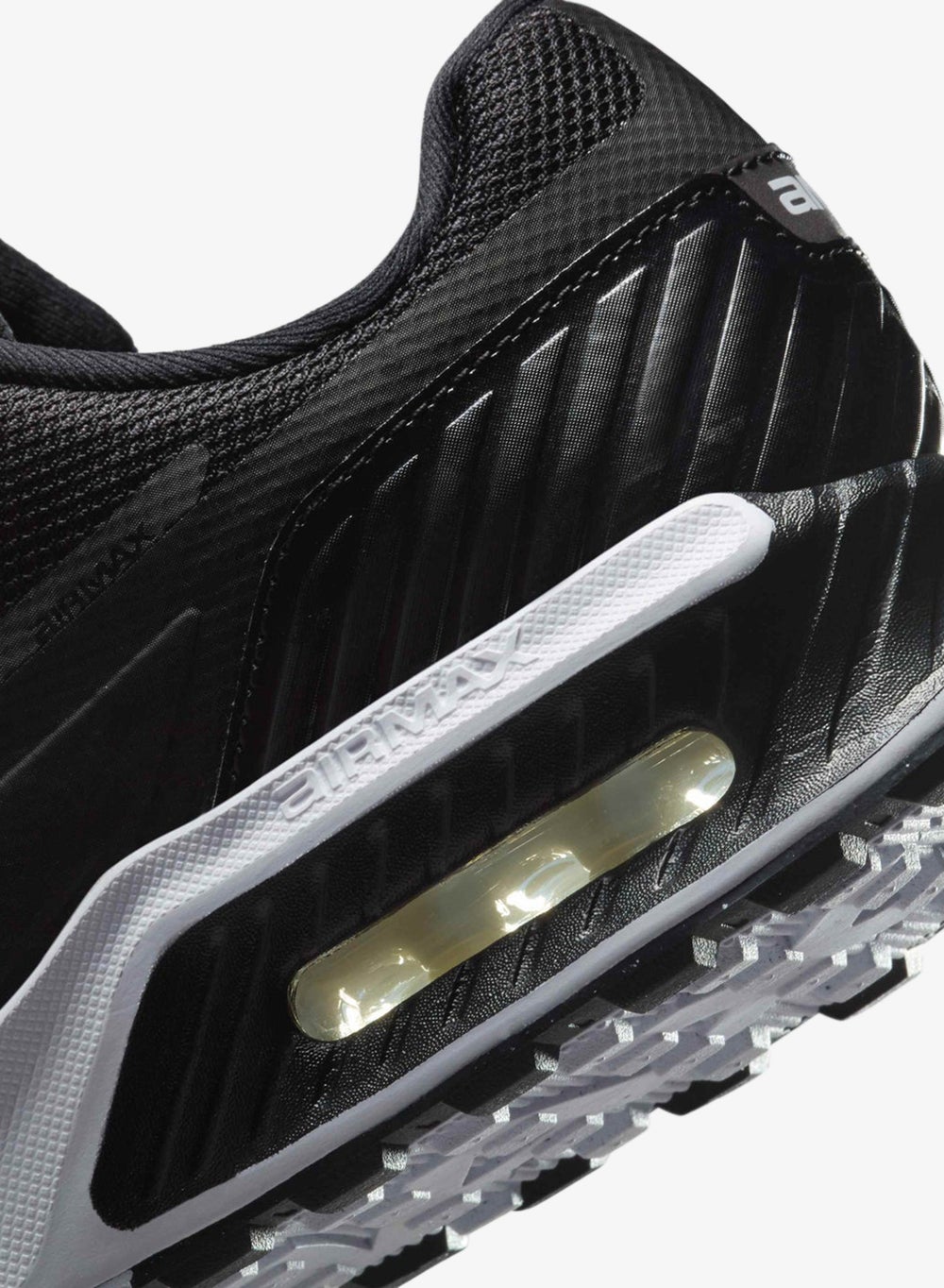 buy-nike-women-s-air-max-bia-shoes_q97