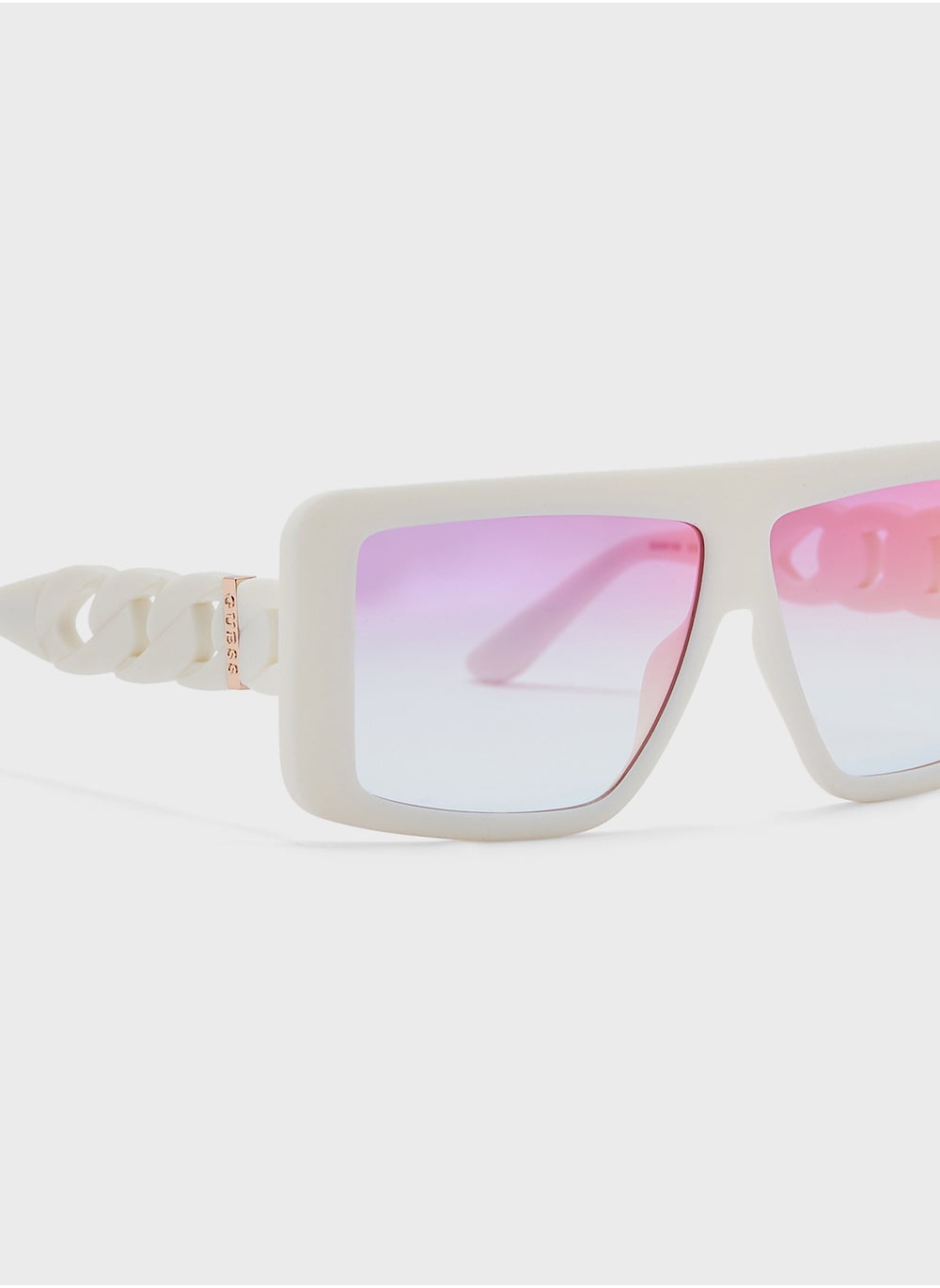 buy-guess-square-oversized-sunglasses_l1j