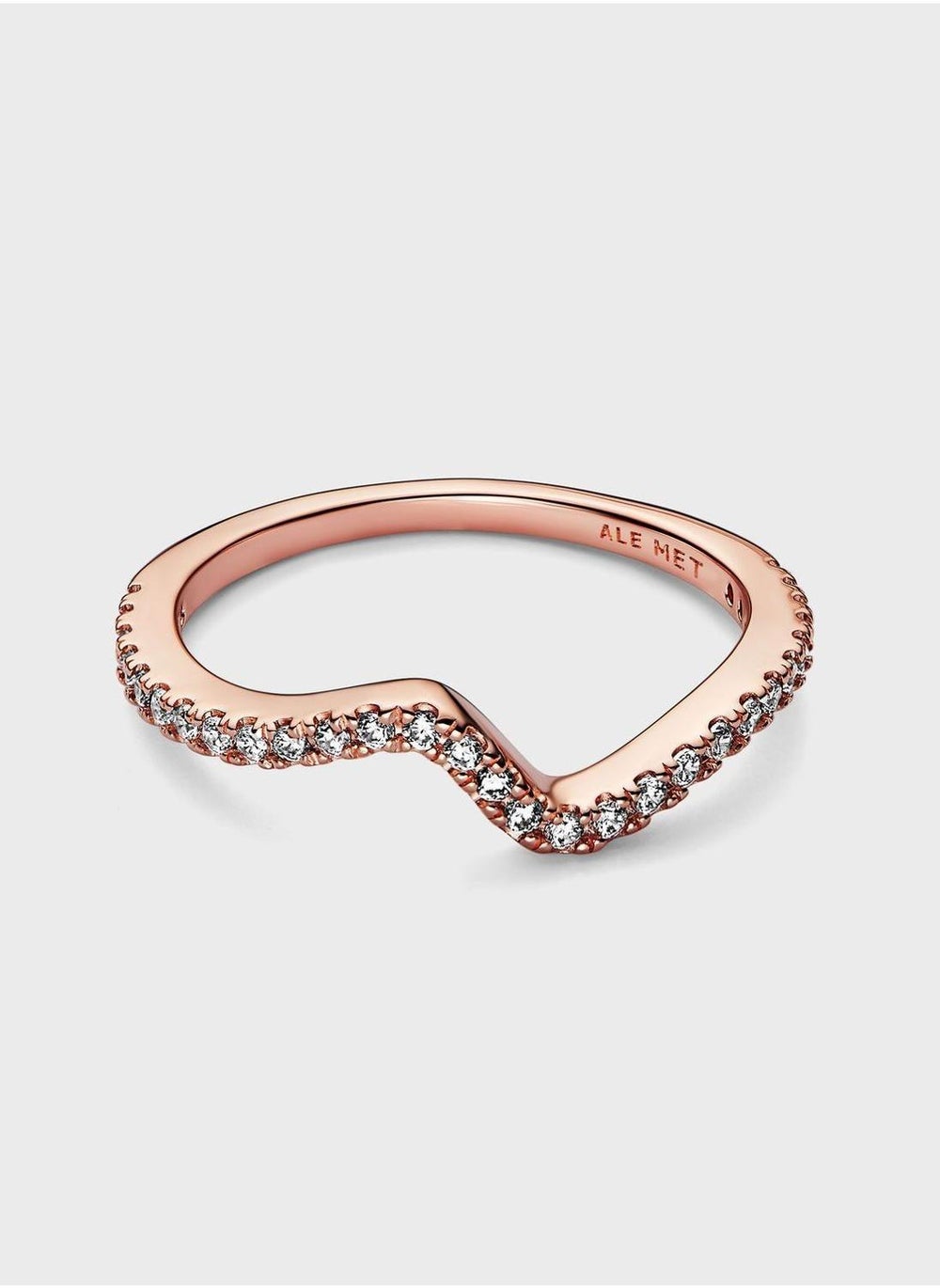 buy-pandora-sparkling-wave-ring_lit