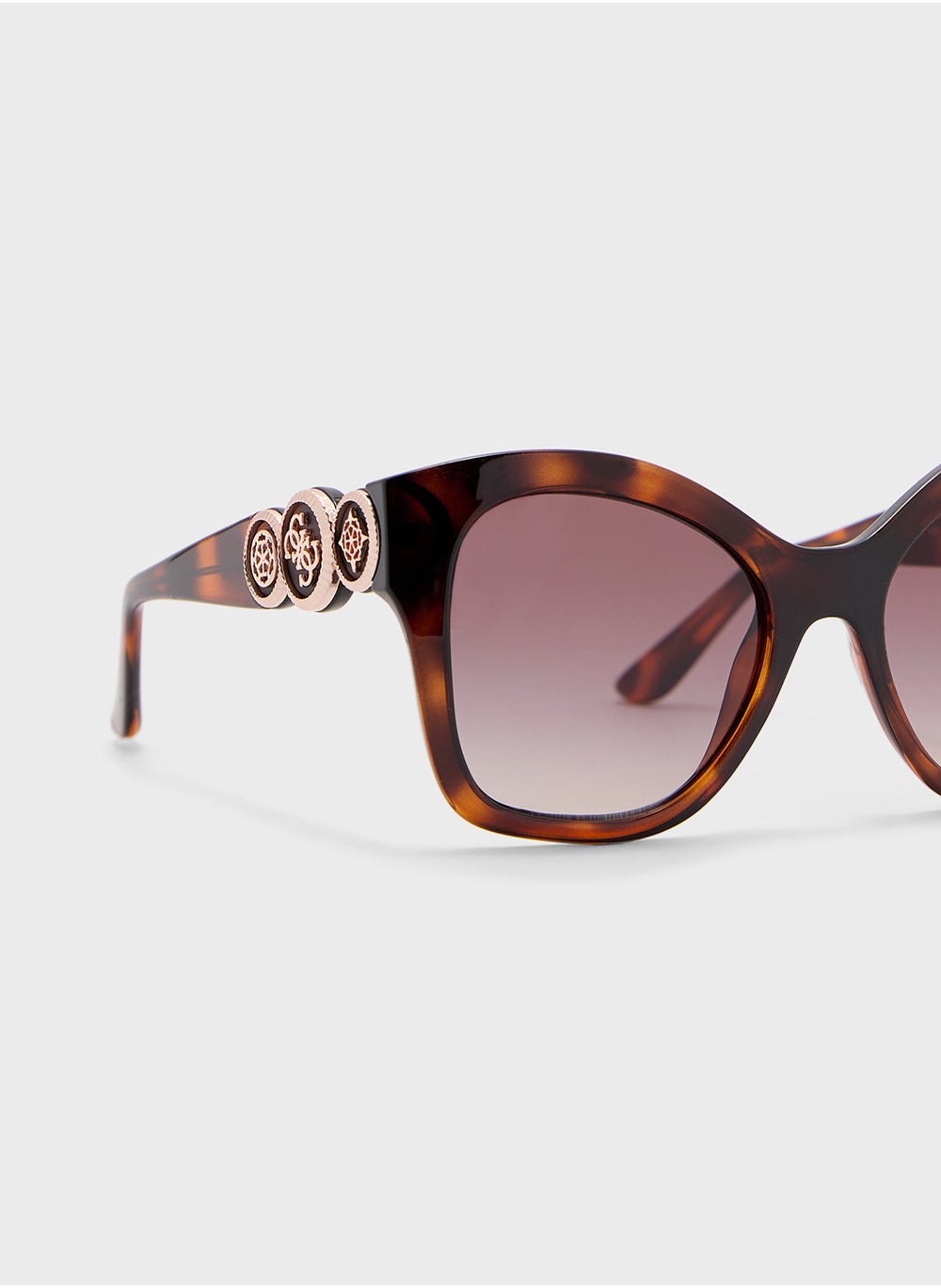buy-guess-oversized-sunglasses_c70