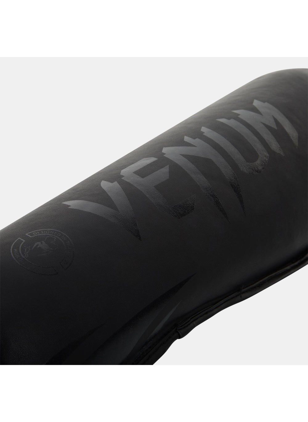 buy-venum-challenger-standup-shin-guards_gm4