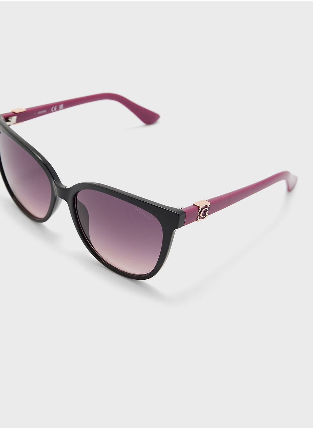 buy-guess-wayfarers-sunglasses_1xk